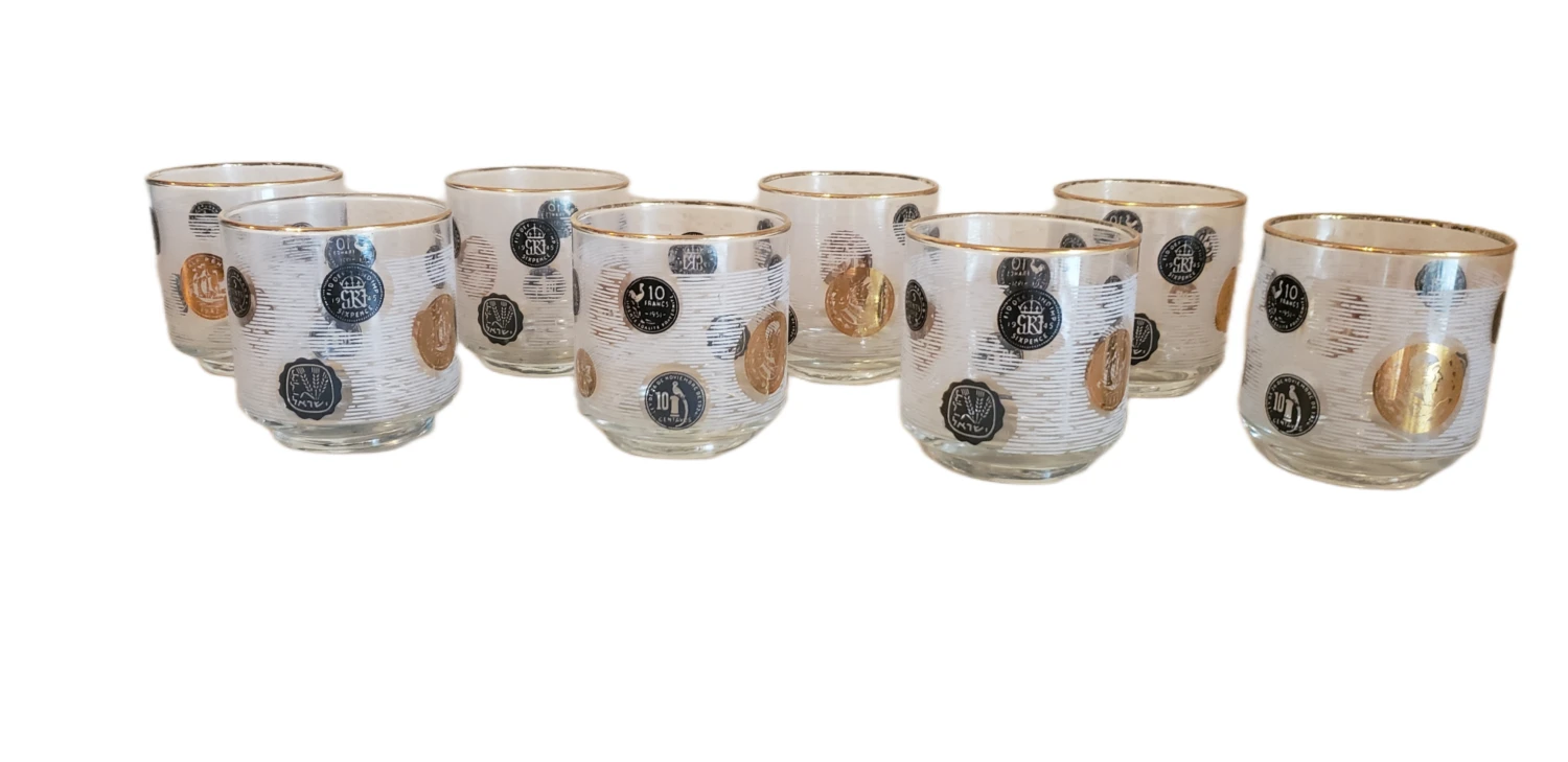Vintage Libbey Black And Gold 1957 Coins Of The World Cocktail Barware Glasses- Set Of 8 7 Vintage Libbey Black And Gold 1957 Coins Of The World Cocktail Barware Glasses- Set Of 8 - Image 5